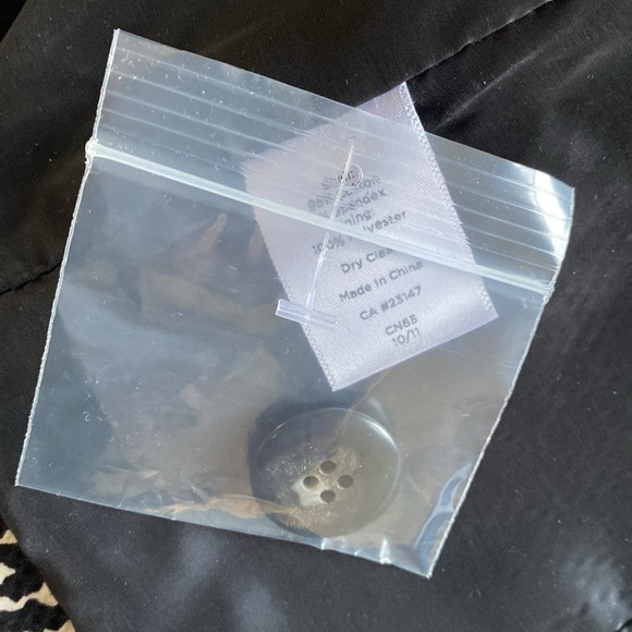 Chic Talbots 3/4 Sleeve Animal Print Cropped Jacket Lined 8 - Picture 7 of 7